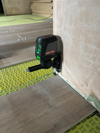 Laser Level Self Levelling 360 Green Lines with Brackets & Case