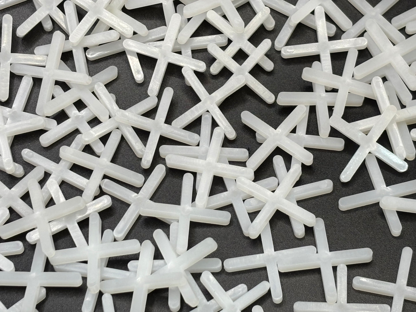 Tile levelling System with Wrench & 3mm Cross Spacers 50 Pack