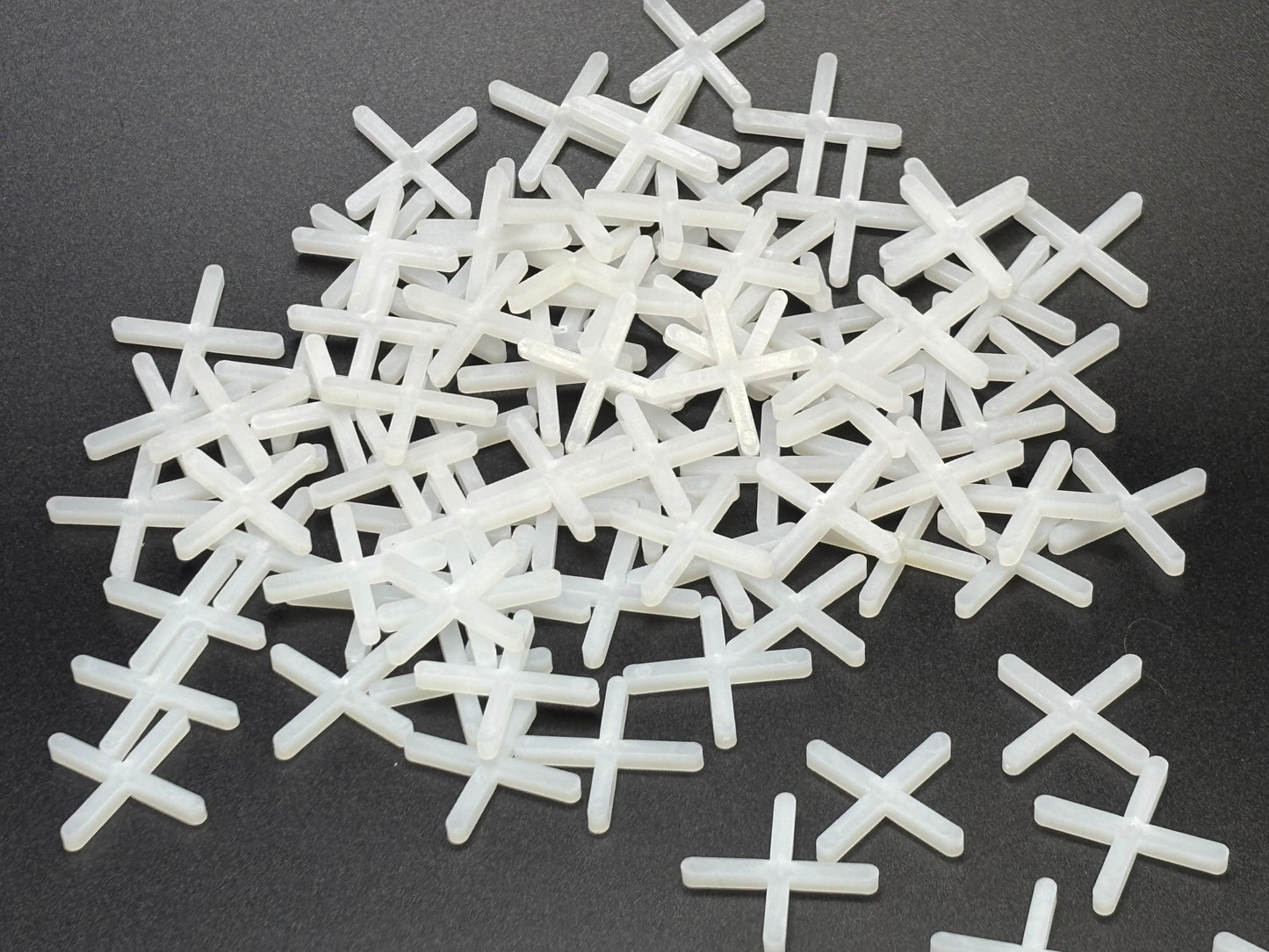 Tile levelling System with Wrench & 3mm Cross Spacers 50 Pack